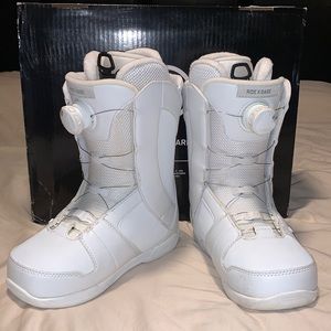 Ride Snowboard boots size 7